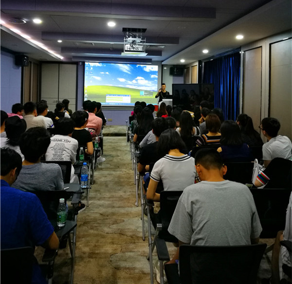 1510558517729084622.jpg 2.jpg